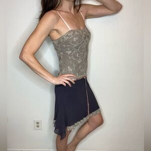 Sue Wong Nocturne grey cocktail dress with bead detailing. Size 6.